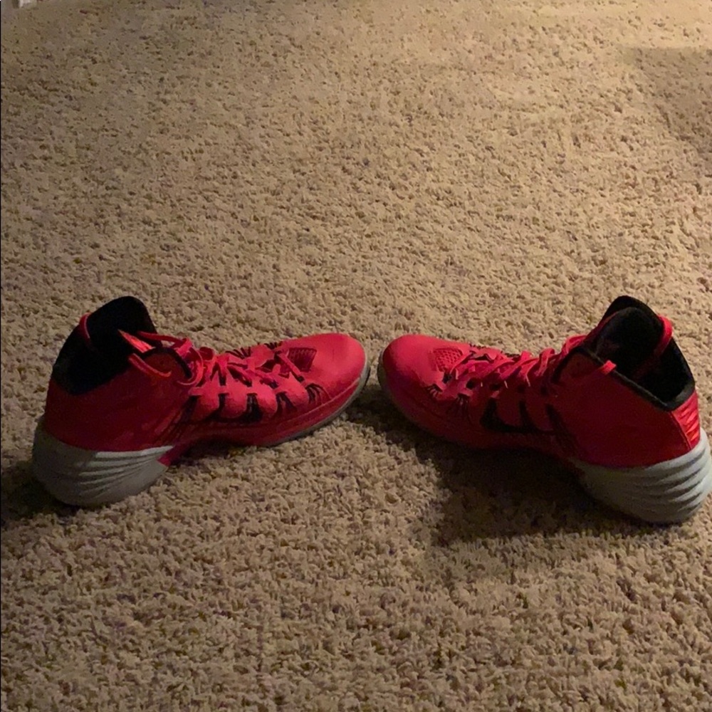 Red Hyper Dunks